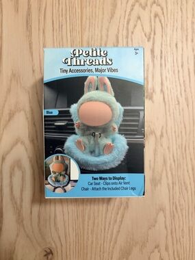 Petite Threads Blue Mini Car Seat for Labubu & 10-17cm Dolls